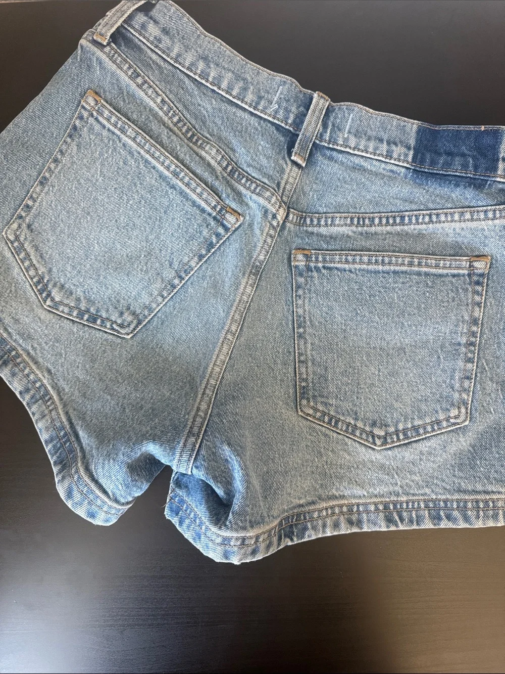 Abercrombie & Fitch High Rise 90’s Relaxed Cutoff Shorts | 26